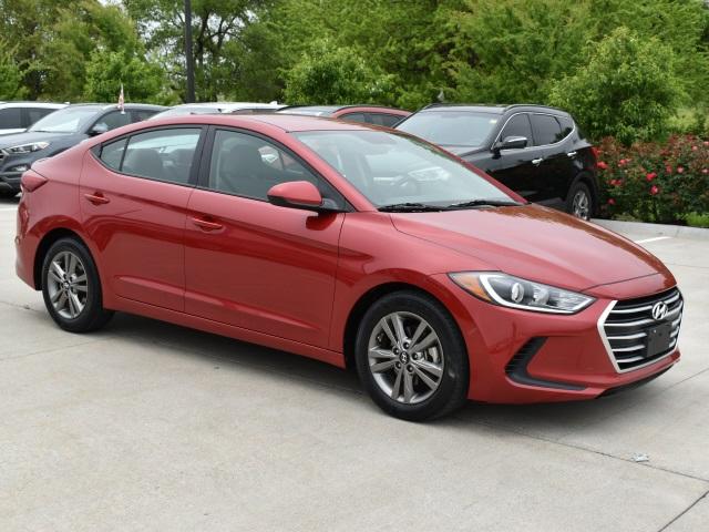 2439-hyundai-elantra-2018-47442f45