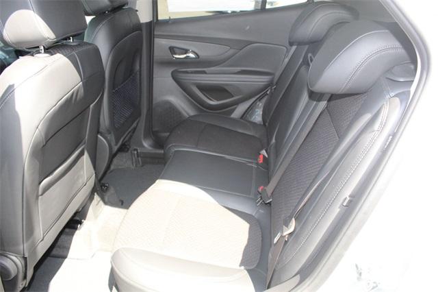 24398-buick-encore-2019-4jm76
