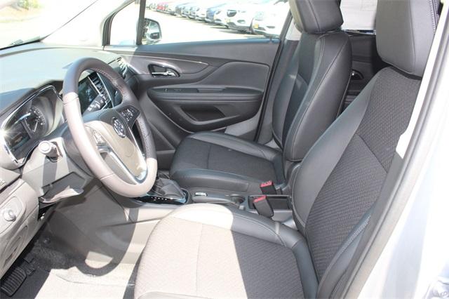 24400-buick-encore-2019-4jm76
