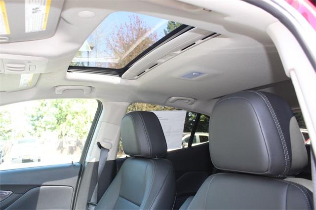 24421-buick-encore-2019-4jn76