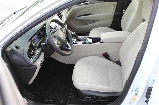 24485-buick-regal-2019-4zw68