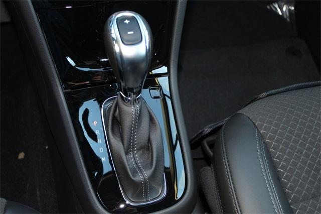 24513-buick-encore-2019-4jm76