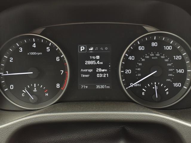 2455-hyundai-elantra-2018-47442f45