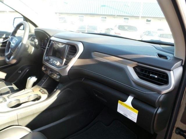 24778-gmc-acadia-2019-tnn26