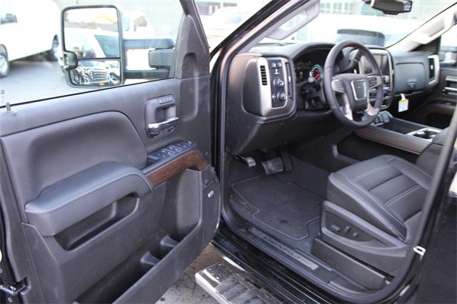24811-gmc-sierra2500hd-2019-tk25743