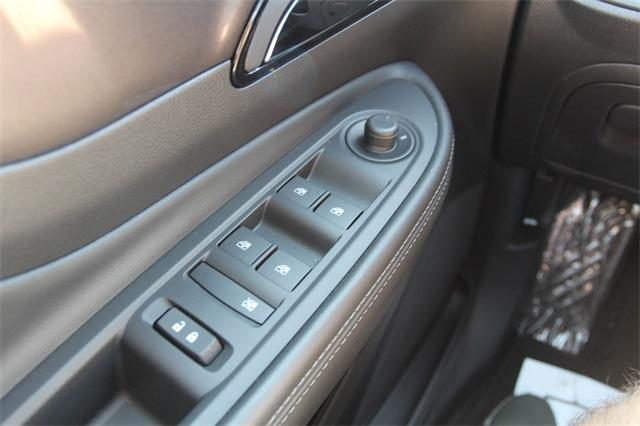24857-buick-encore-2019-4jm76