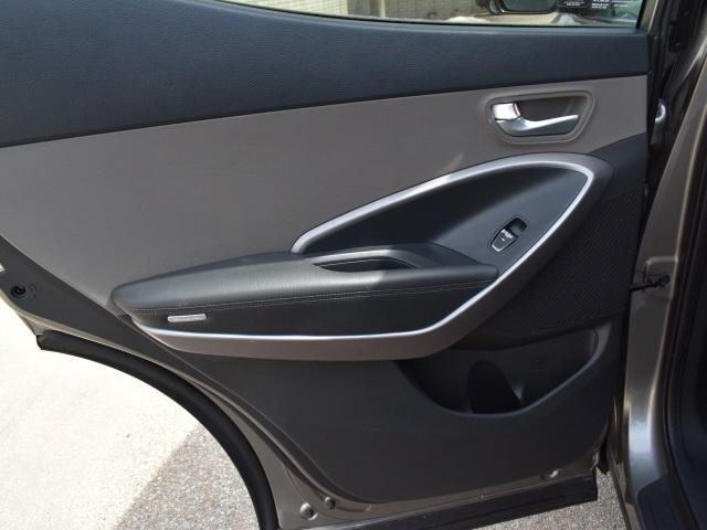 2488-hyundai-santafesport-2015-63402f45