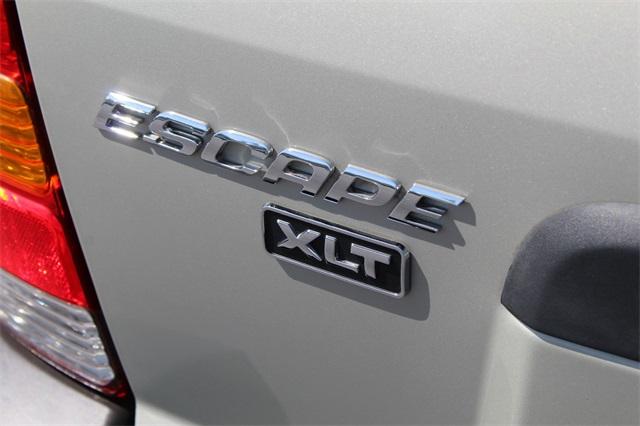 24959-ford-escape-2006-u93