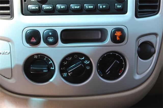 24971-ford-escape-2006-u93