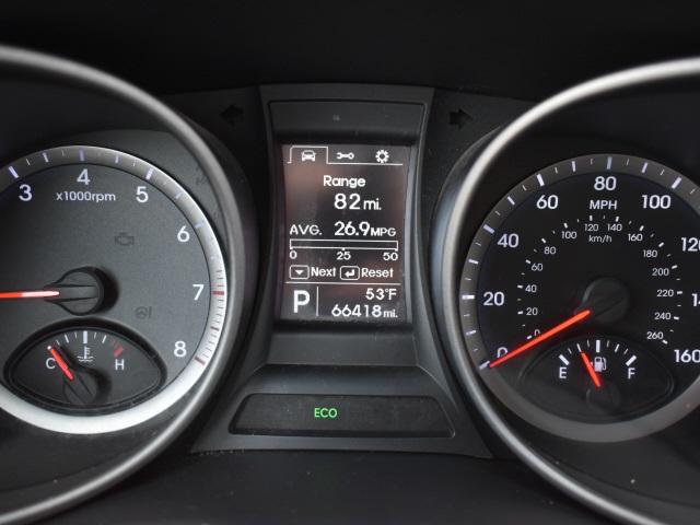 2501-hyundai-santafesport-2015-63402f45
