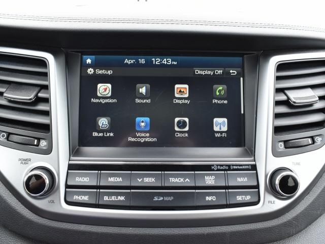 2518-hyundai-tucson-2016-84472f45