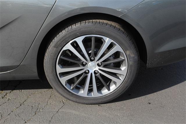 25188-buick-regal-2019-4zh68
