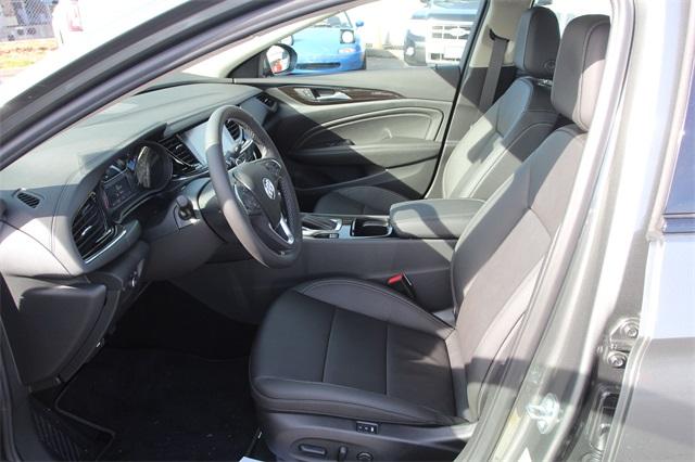 25191-buick-regal-2019-4zh68