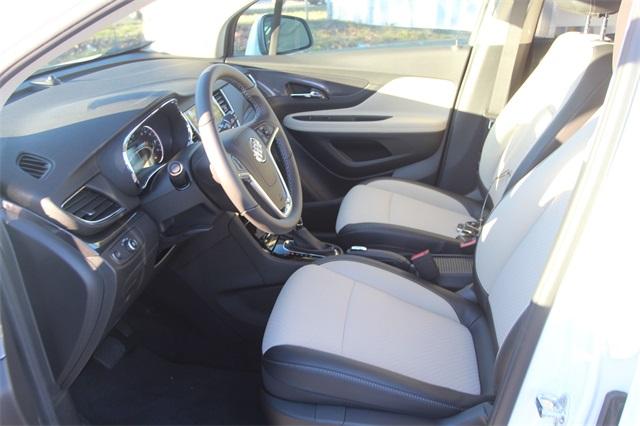 25302-buick-encore-2019-4jm76