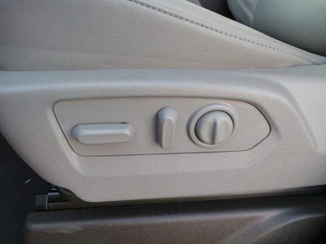 25761-gmc-sierra1500-2019-tk10543