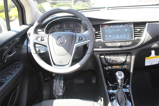 25823-buick-encore-2019-4jm76