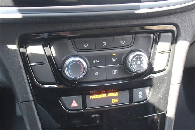 25829-buick-encore-2019-4jm76