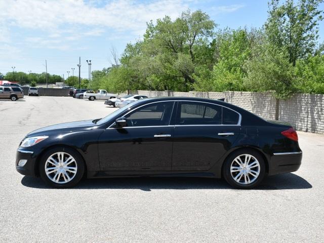 2584-hyundai-genesis-2013-b0422r65