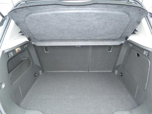 25848-buick-encore-2019-4jm76