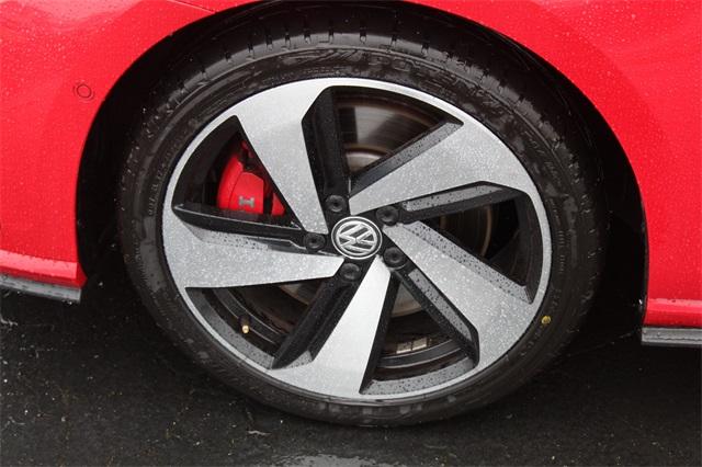 25910-volkswagen-golfgti-2018-p