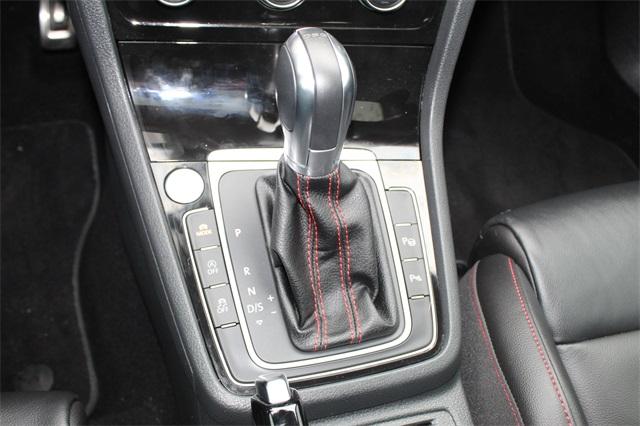 25923-volkswagen-golfgti-2018-p