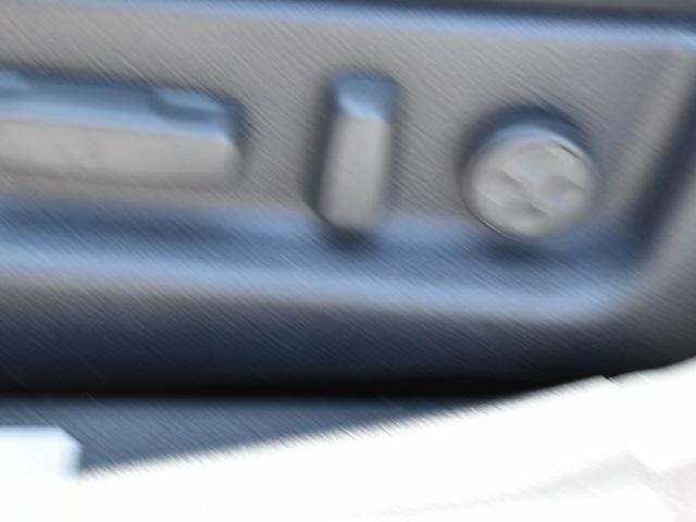 2593-hyundai-genesis-2013-b0422r65