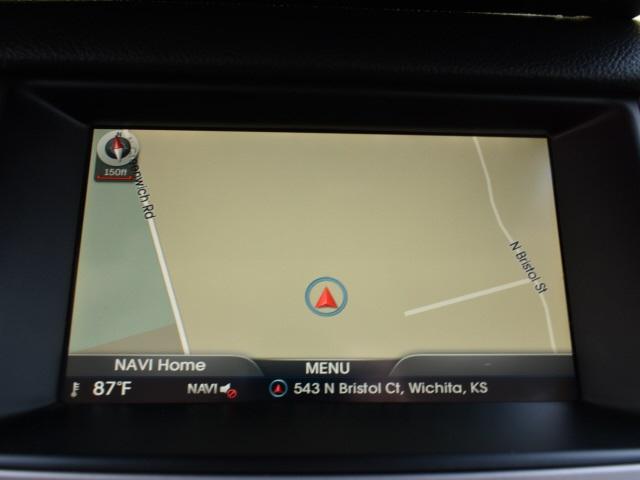 2595-hyundai-genesis-2013-b0422r65