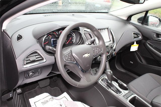 25950-chevrolet-cruze-2018-1bt69