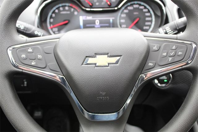 25951-chevrolet-cruze-2018-1bt69