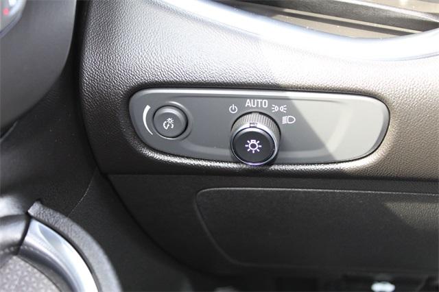 25989-chevrolet-malibu-2018-1zd69