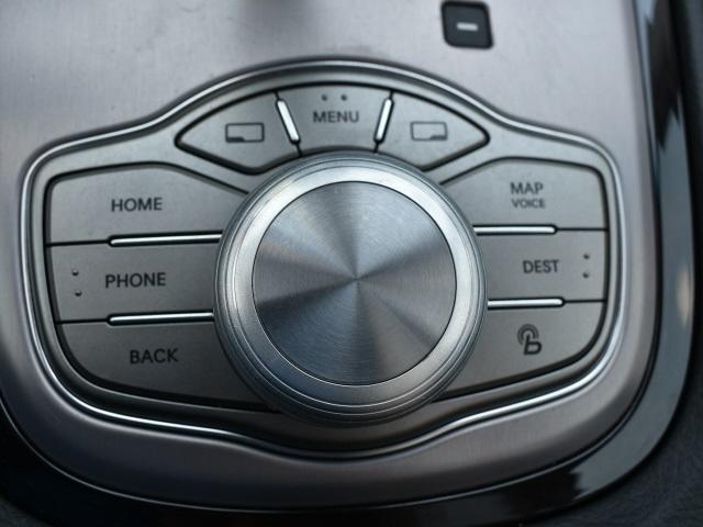 2600-hyundai-genesis-2013-b0422r65
