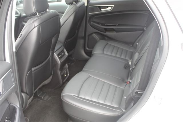 26006-ford-edge-2018-k4j