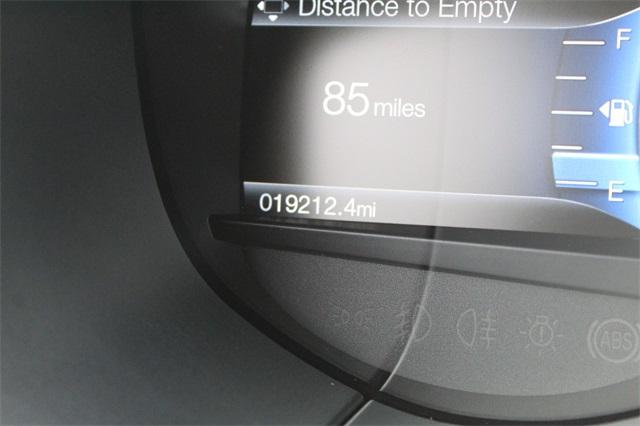 26015-ford-edge-2018-k4j