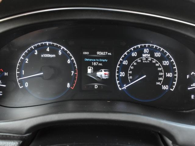 2602-hyundai-genesis-2013-b0422r65