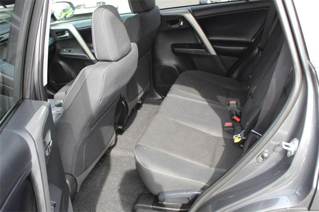 26035-toyota-rav4-2018-t
