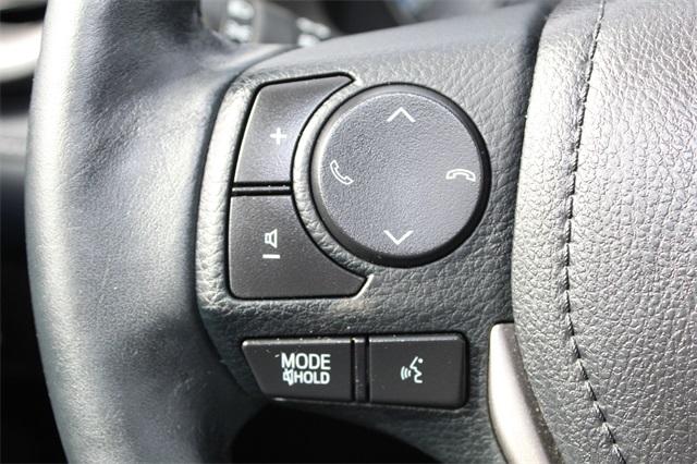 26049-toyota-rav4-2018-t