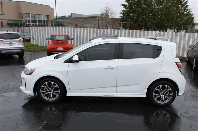26062-chevrolet-sonic-2018-1jv48