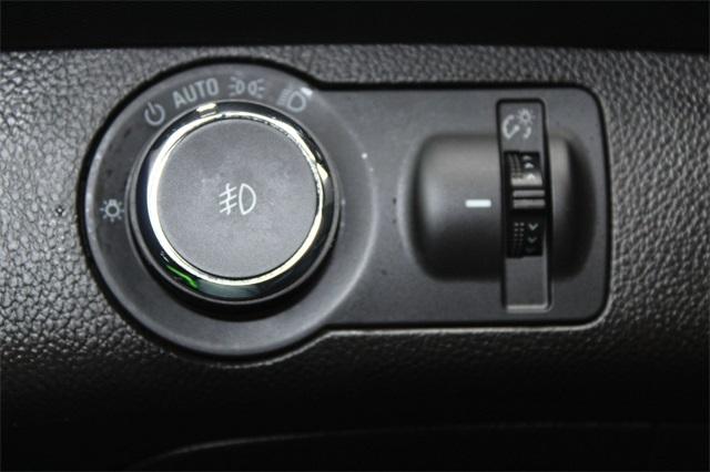 26084-chevrolet-sonic-2018-1jv48