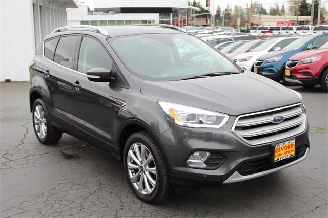 26087-ford-escape-2018-u9j