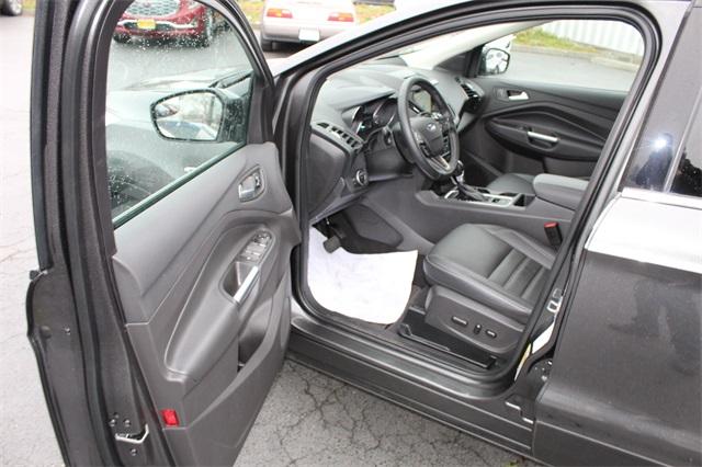 26101-ford-escape-2018-u9j