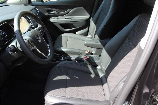 26240-buick-encore-2019-4jm76