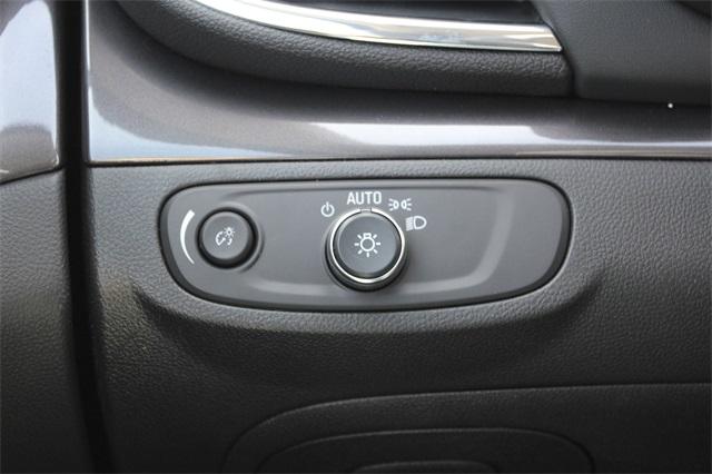 26247-buick-encore-2019-4jm76