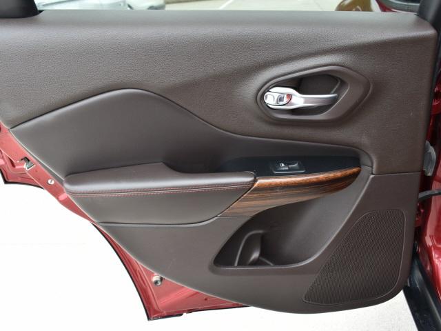 2630-jeep-cherokee-2014-kljh74