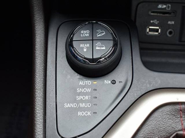 2642-jeep-cherokee-2014-kljh74