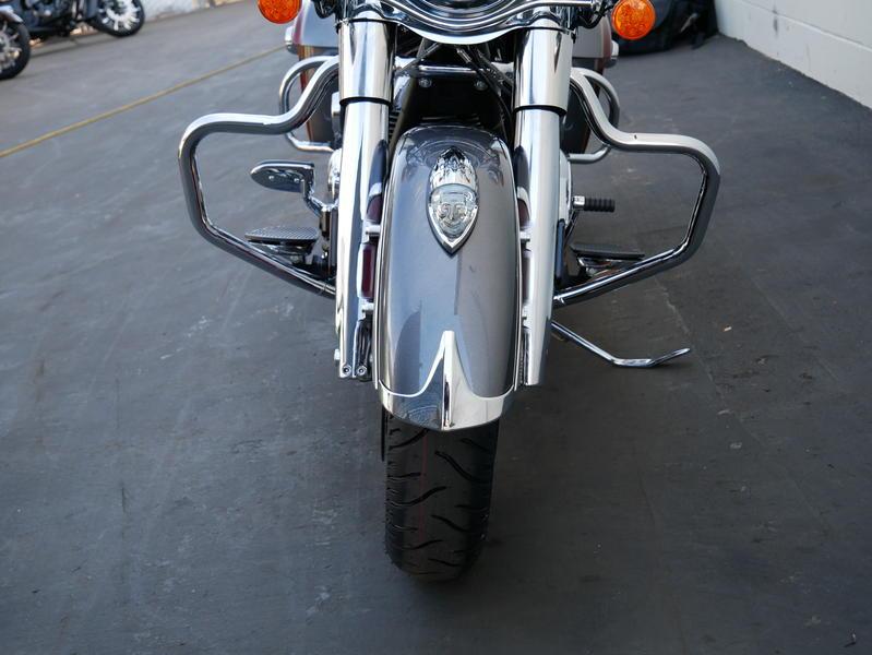 266-indianmotorcycle-springfieldsteelgray-burgundymetallic-2019-6290293