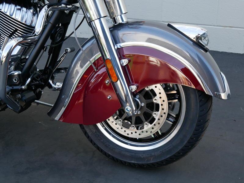 267-indianmotorcycle-springfieldsteelgray-burgundymetallic-2019-6290293