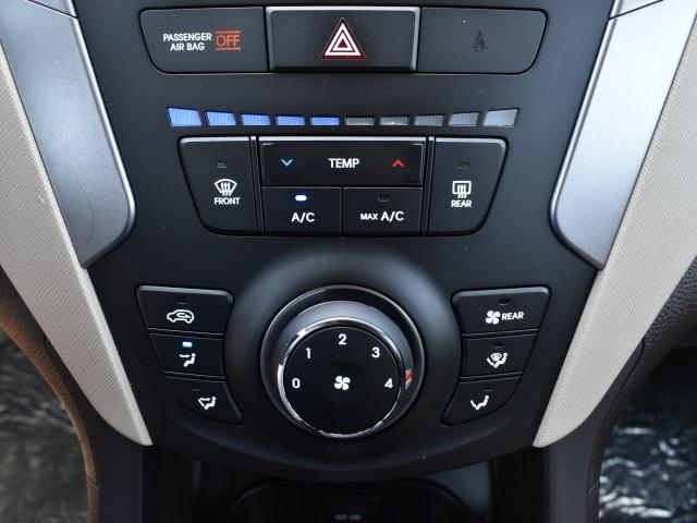 2682-hyundai-santafe-2013-j0402a65