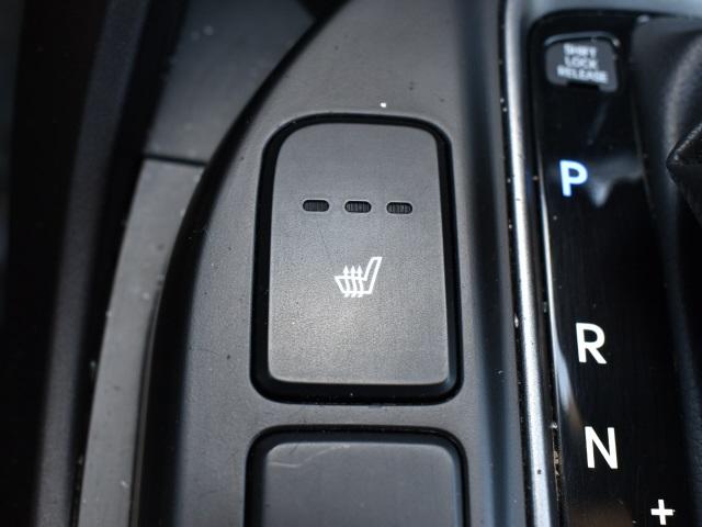 2684-hyundai-santafe-2013-j0402a65