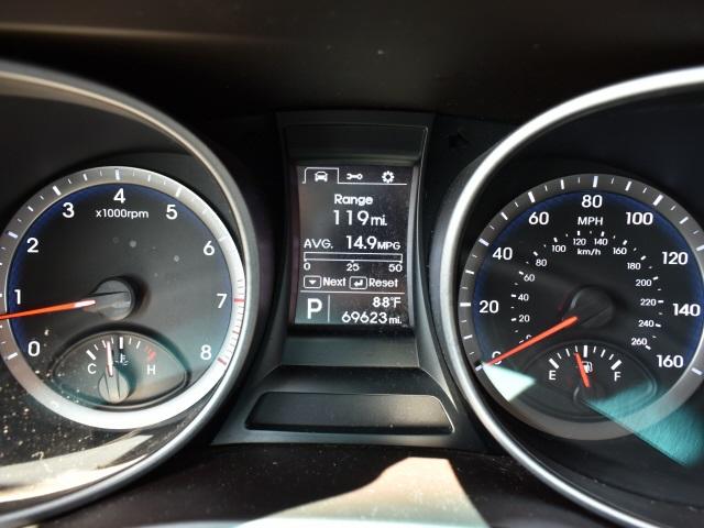2687-hyundai-santafe-2013-j0402a65
