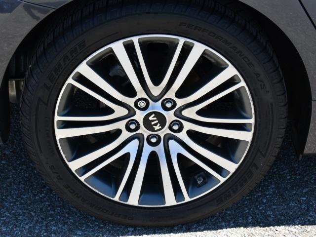2692-kia-cadenza-2015-e4222